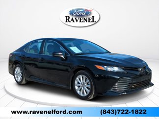Used 2019 Toyota Camry LE image 1