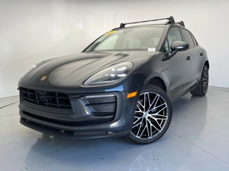 Used 2025 Porsche Macan image 1