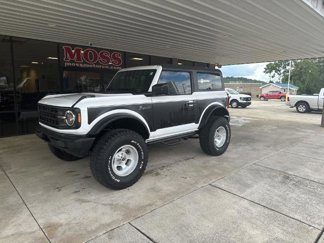 Certified 2022 Ford Bronco 2-Door image 1
