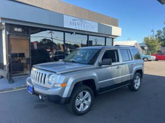 Used 2017 Jeep Patriot Latitude image 1