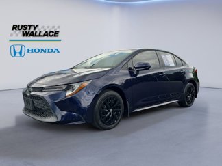Used 2022 Toyota Corolla LE image 1