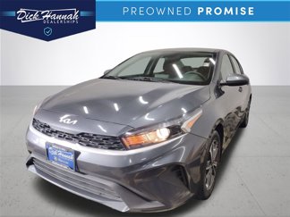 Used 2023 Kia Forte LXS image 1