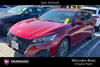 Used 2024 Nissan Altima 2.5 SV image 1