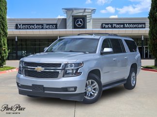 Used 2018 Chevrolet Suburban LT image 1