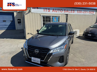 Used 2022 Nissan Kicks S image 1