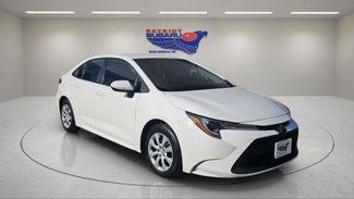 Used 2022 Toyota Corolla LE image 1