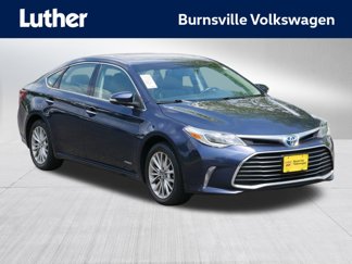 Used 2016 Toyota Avalon Limited image 1