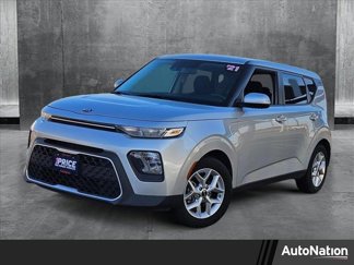 Used 2021 Kia Soul S image 1