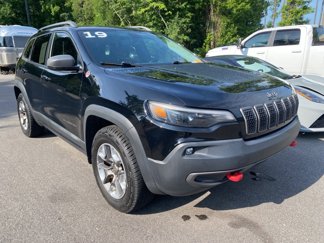 Used 2019 Jeep Cherokee Trailhawk image 1