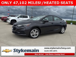 Used 2017 Chevrolet Cruze LT w/ Convenience Package image 1