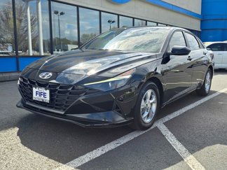 Used 2022 Hyundai Elantra SE image 1
