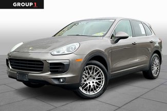 Used 2015 Porsche Cayenne S image 1