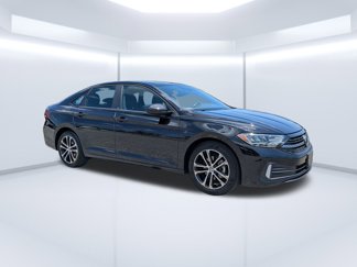 Used 2023 Volkswagen Jetta Sport image 1