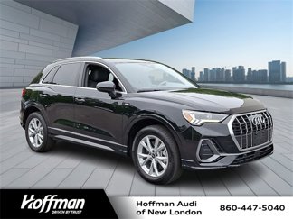Certified 2025 Audi Q3 2.0T Premium image 1