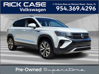 Used 2022 Volkswagen Taos SE w/ IQ.Drive SE Package image 1