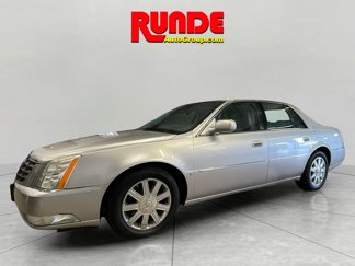 Used 2006 Cadillac DTS image 1