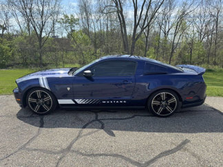 Used 2010 Ford Mustang Coupe image 1