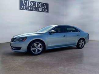 Used 2012 Volkswagen Passat 2.5 SE image 1