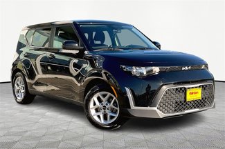 Used 2023 Kia Soul LX w/ Option Group 015 image 1
