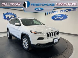 Used 2015 Jeep Cherokee Latitude w/ Cold Weather Group image 1