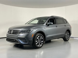 Used 2022 Volkswagen Tiguan S image 1