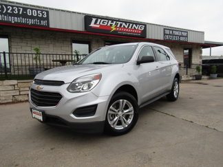 Used 2017 Chevrolet Equinox LS image 1