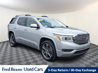 Used 2019 GMC Acadia Denali w/ Technology Package image 1