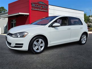 Used 2017 Volkswagen Golf Wolfsburg Edition image 1