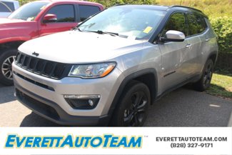 Used 2021 Jeep Compass Latitude image 1