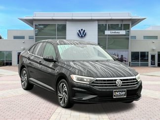 Used 2020 Volkswagen Jetta SEL image 1