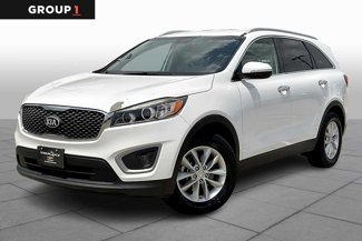 Used 2018 Kia Sorento LX image 1