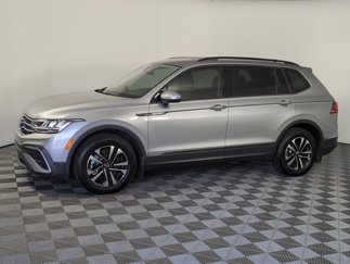 Used 2024 Volkswagen Tiguan S image 1