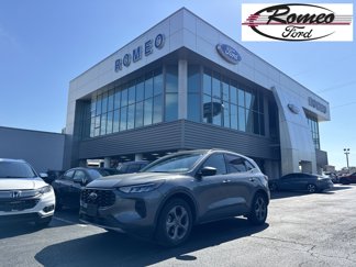 New 2025 Ford Escape ST-Line w/ Tech Pack #1 image 1