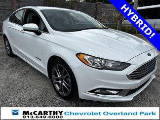 Used 2017 Ford Fusion SE w/ Equipment Group 601A image 1