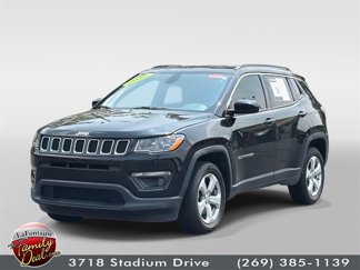 Used 2018 Jeep Compass Latitude w/ Popular Equipment Group image 1