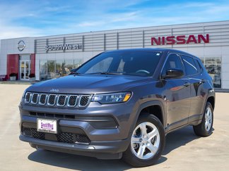 Used 2023 Jeep Compass Sport image 1