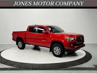 Used 2016 Toyota Tacoma SR5 image 1