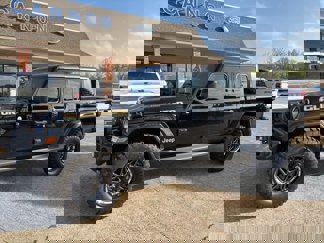 Used 2020 Jeep Gladiator Overland image 1