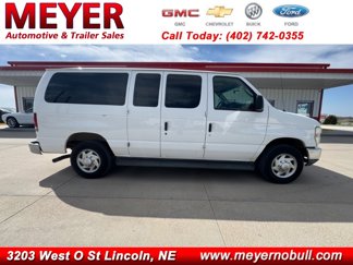 Used 2010 Ford E-350 and Econoline 350 XLT image 1