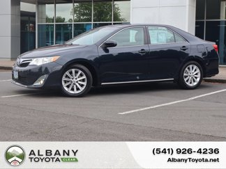 Used 2014 Toyota Camry XLE image 1