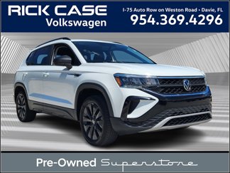 Certified 2022 Volkswagen Taos S image 1
