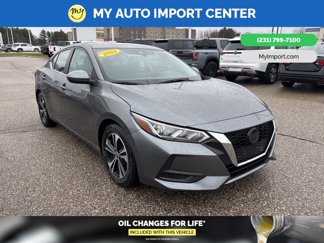 Used 2022 Nissan Sentra SV image 1