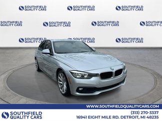 Used 2016 BMW 320i xDrive Sedan image 1