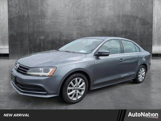 Used 2017 Volkswagen Jetta SE image 1