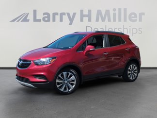 Used 2018 Buick Encore Preferred image 1