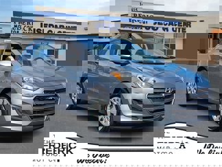 Used 2016 Hyundai Elantra GT image 1