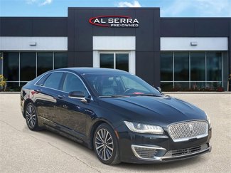 Used 2017 Lincoln MKZ Premiere image 1