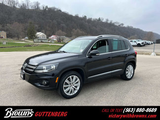 Used 2014 Volkswagen Tiguan SE image 1