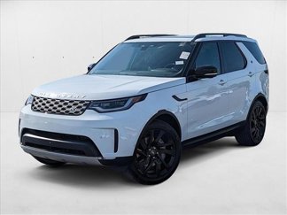 New 2025 Land Rover Discovery S image 1