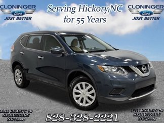 Used 2015 Nissan Rogue S image 1